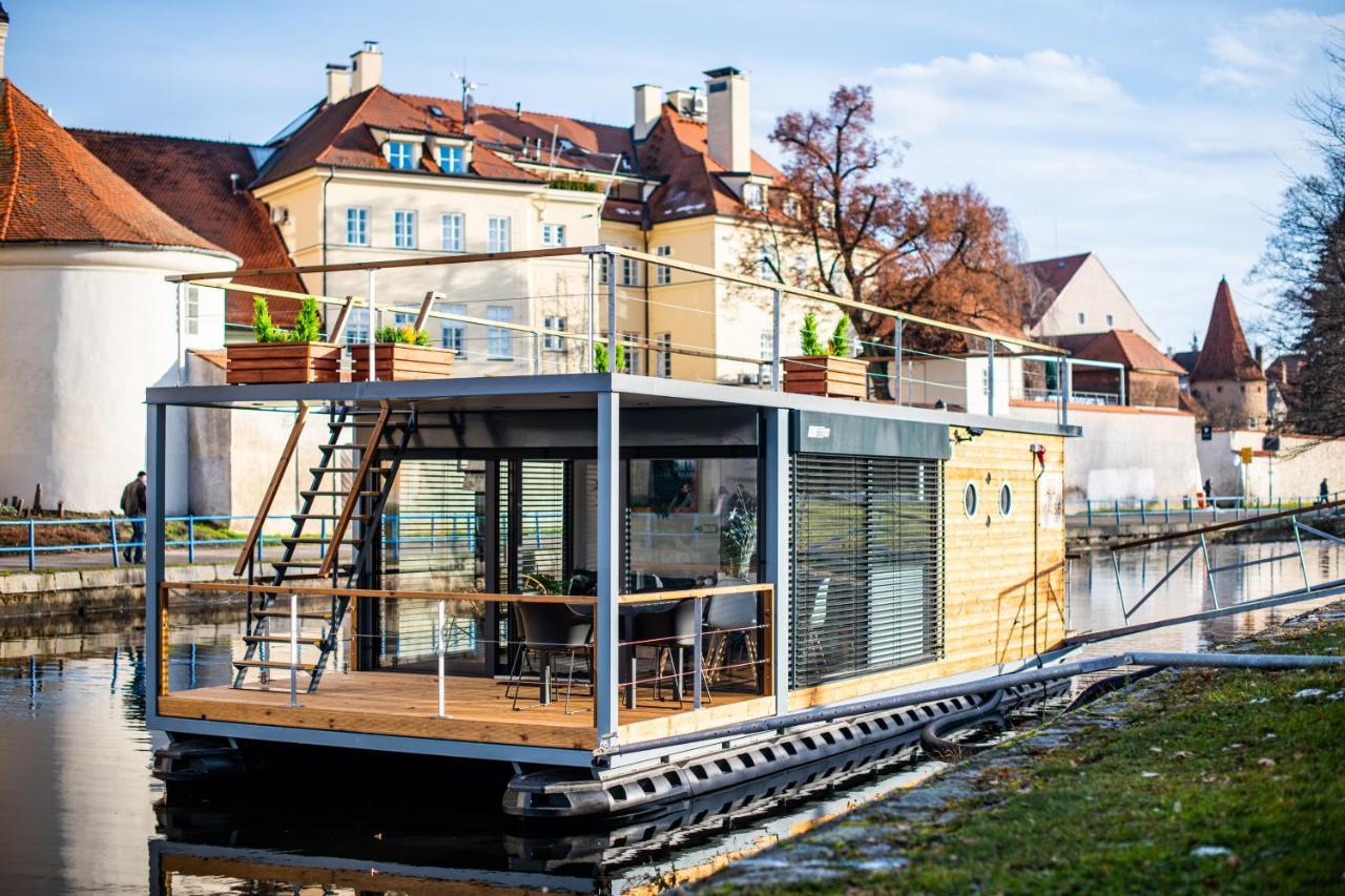 Rezidence Malse - Unikatni Apartmany Na Vode Ceske Budejovice Exterior photo